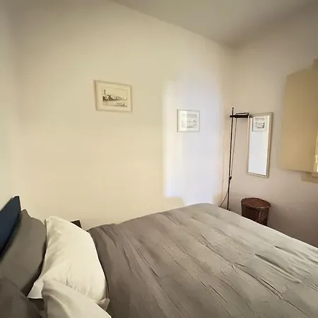 Ponte Vecchio View By Florencehospitality Com Appartement *